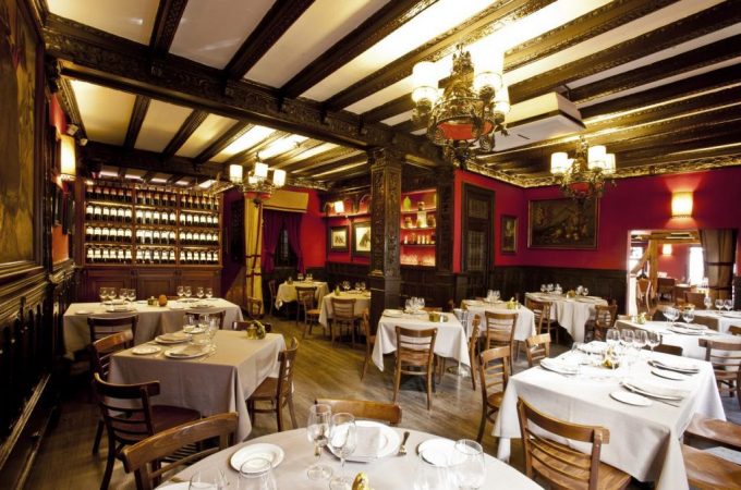 En Los Galayos puedes comer delicioso y con unas vistas a la Plaza Mayor de Madrid 