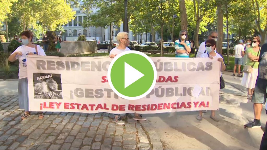 La Marea de Residencias protesta contra el reingreso obligado de los mayores