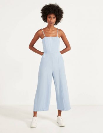 Clones low cost que vas a poder encontrar en Bershka 2 Merca2.es Mono lino anudado Bershka