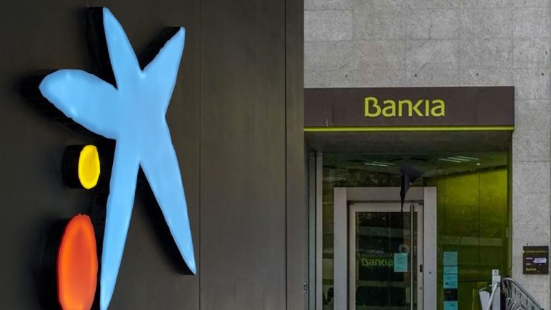 Esta es la fecha en la que CaixaBank empezará a cobrar sus nuevas comisiones