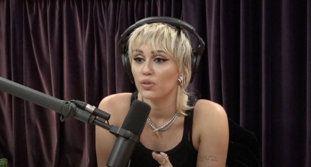 Miley Cyrus abandona el veganismo porque su cerebro «no funcionaba bien»
