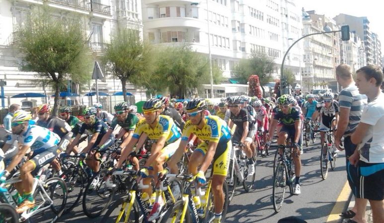 EuropaPress 3021878 vuelta ciclista espana santander 20200505114540 k9J U48993228325ckB 992x558@LaVanguardia Web Merca2.es