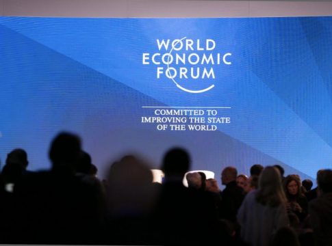 Foro de Davos El Foro de Davos, de escaparate de la élite a la prostitución de lujo