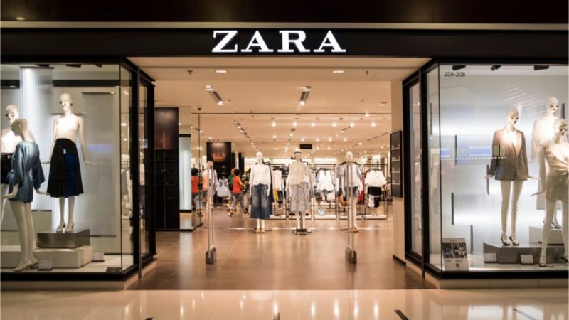 Zara te prepara para el cambio de tiempo con estas prendas que te van a volver loca 102 Merca2.es Zara lo ha vuelto a hacer