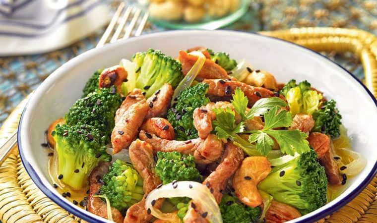 brocoli al wok higado