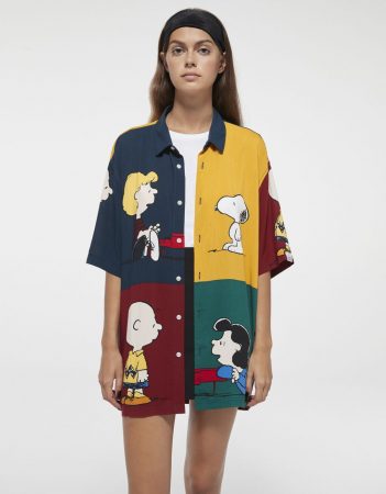 camisa snoopy bershka