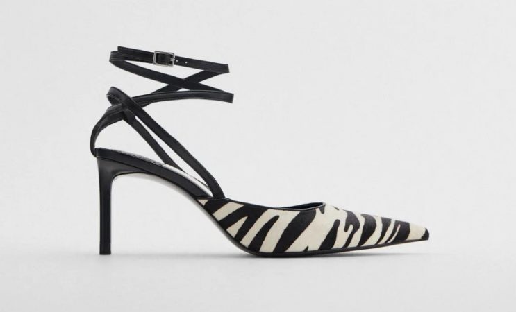 zapatos animal print de Zara