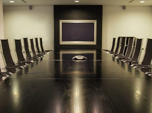 reunión en la oficina reunión en la oficina