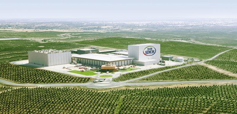 García Carrión amplía sus hectáreas de naranjos y se autoabastecerá en tres años con energías renovables