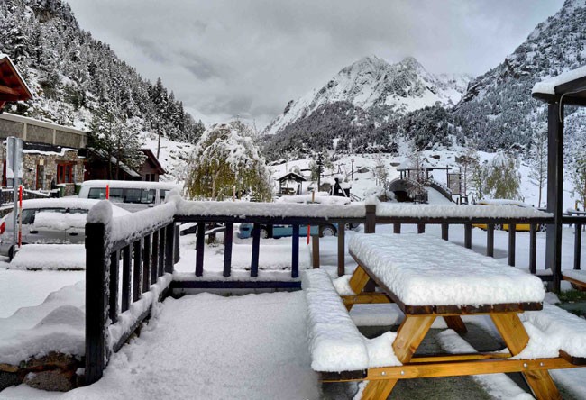 Benasque, pueblos nevados de España, Pirineos