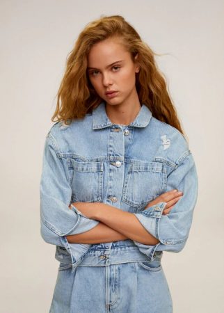 chaqueta denim efecto desgastada