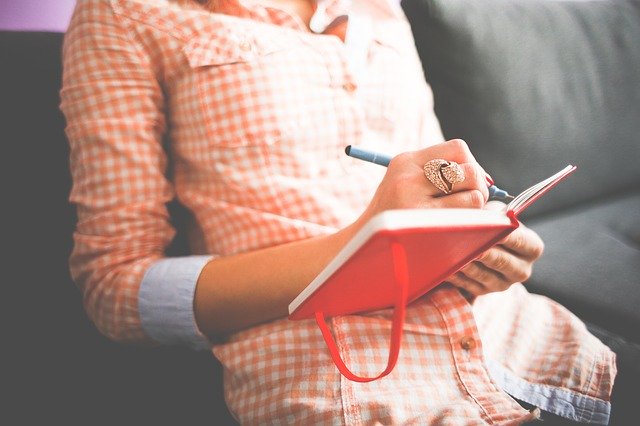 Claves para redactar tu plan de negocio con un estilo impecable