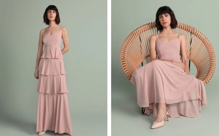 Vestido largo con pisos de volantes