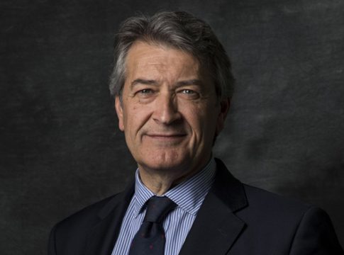 César Saldaña Jerez César Saldaña Jerez