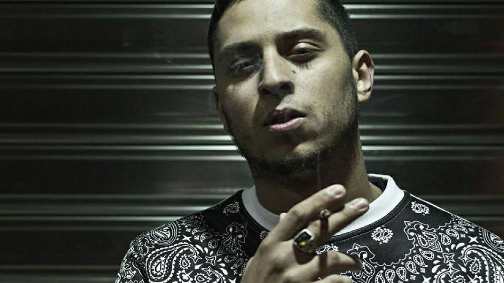 ¿Quién es Dollar Selmouni, el cantante que arrasó en La Resistencia?