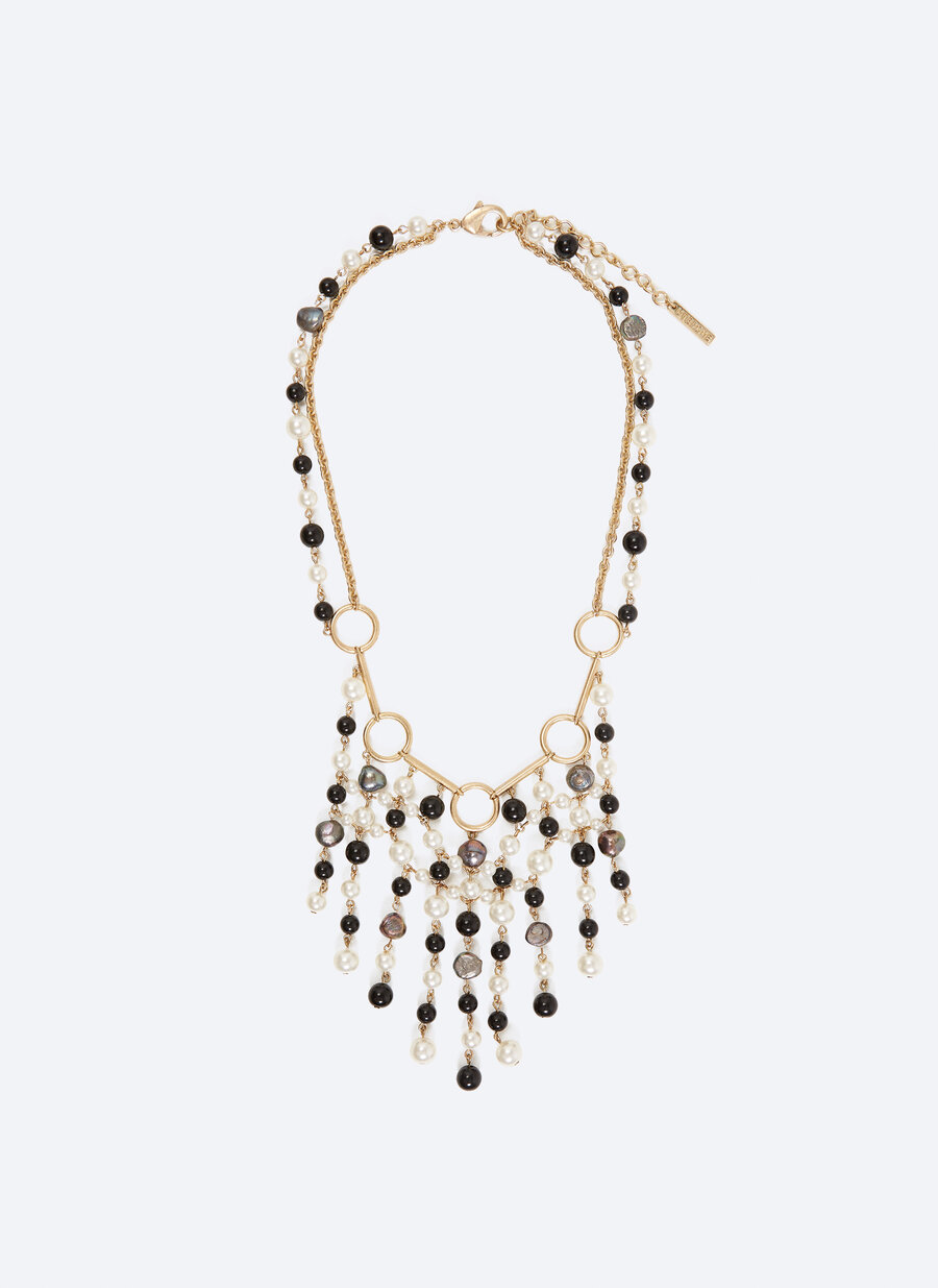 Collar babero