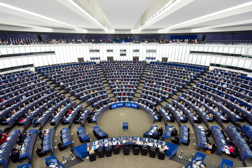 La Eurocámara aprueba el presupuesto de la UE para los próximos siete años
