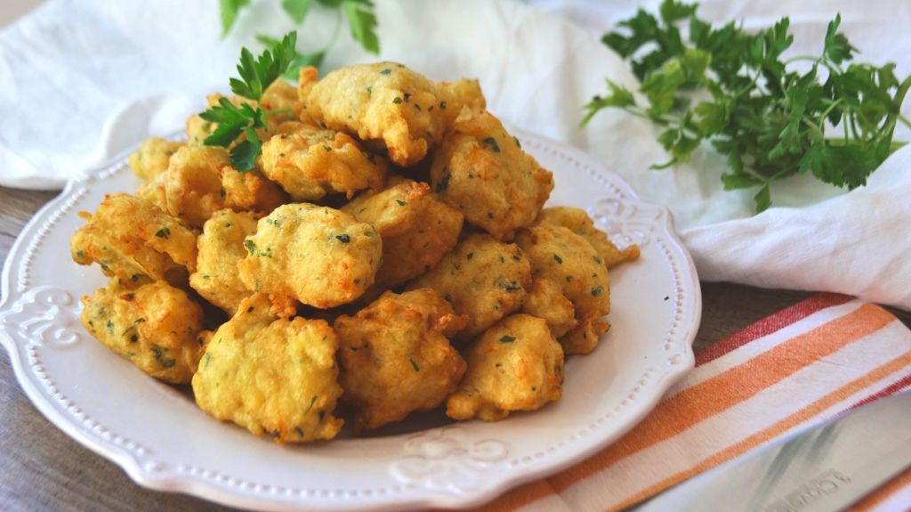 Cómo hacer unos buñuelos de bacalao clavados a los de Mercadona