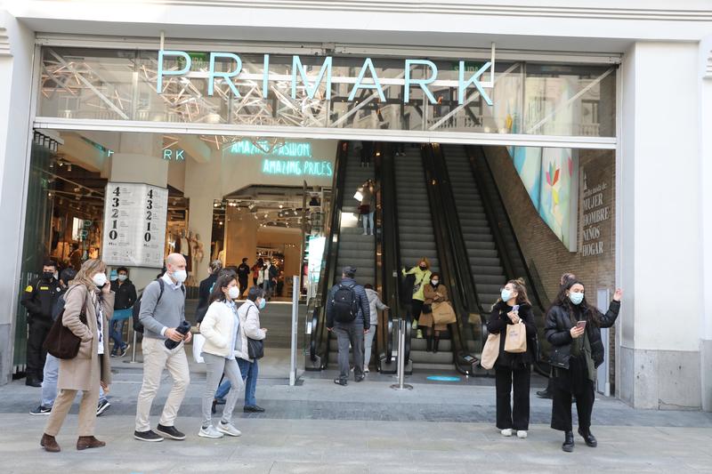 Primark cifra en 475 millones el impacto en sus ventas de los cierres por la segunda ola