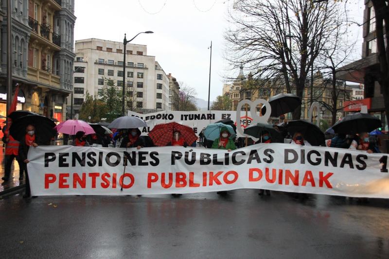 Pensionistas en Euskadi critican los «límites de los PGE a una subida general»