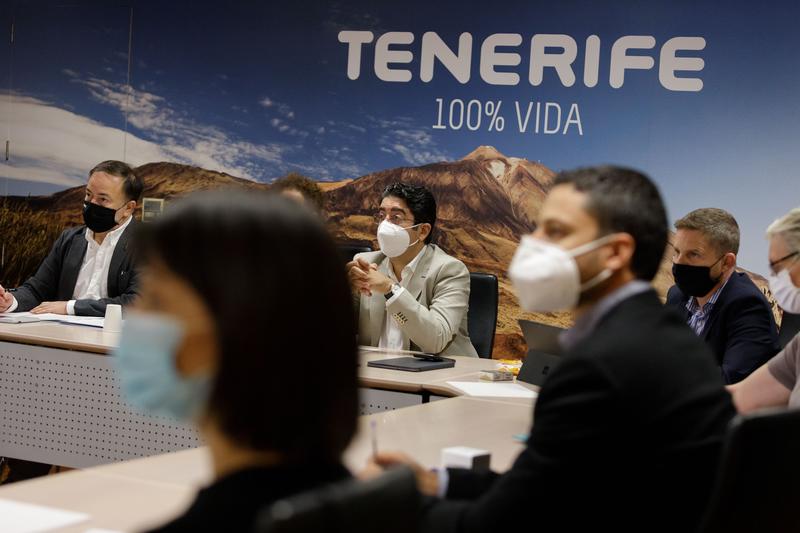 Los PCR obligatorios afectan al turismo en Tenerife