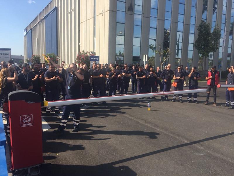 Trabajadores de Airbus Puerto Real (Cádiz) se encierran en la planta