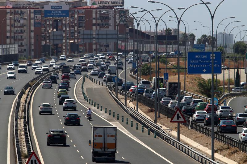 El Gobierno invertirá 10.000 M€ en tres años para mejorar el transporte