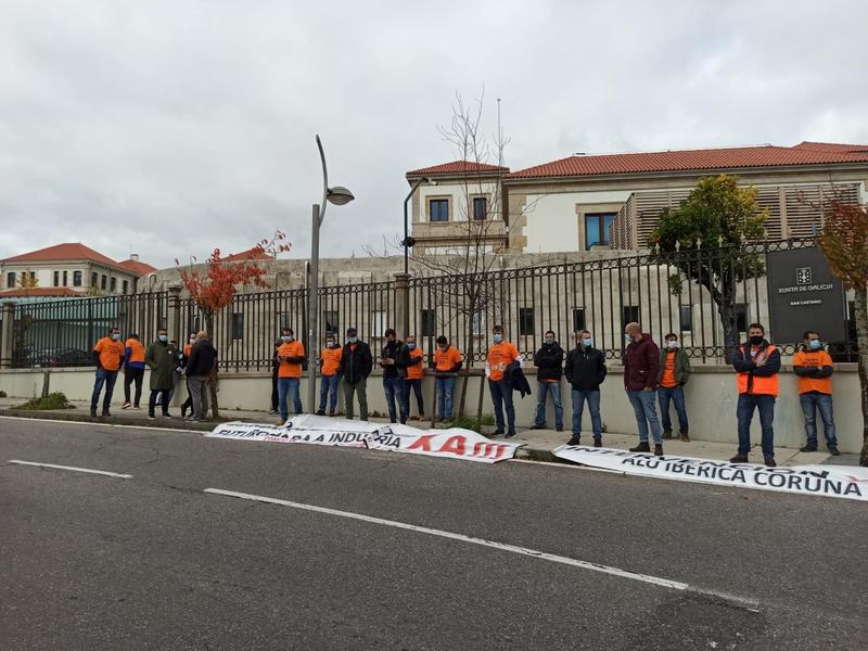 Alu Ibérica confirma acciones legales por el «ataque» en la planta de A Coruña