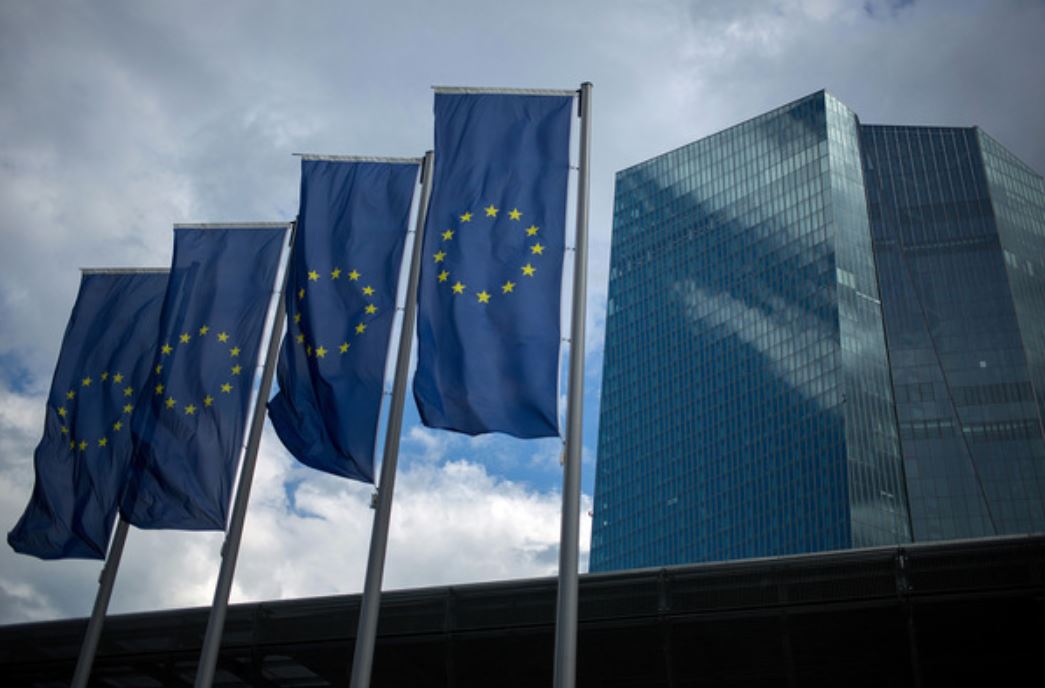 El BCE empieza a revisar las moratorias y líneas ICO de los bancos, adelanta Negocios TV