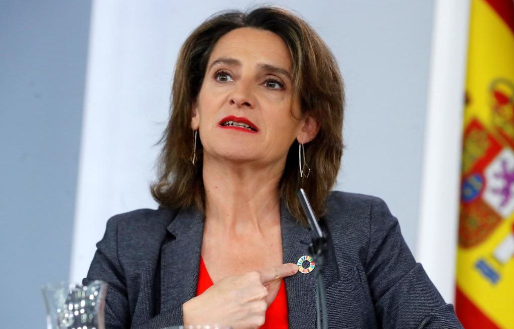 Ribera cede ante las eléctricas y conduce al sector renovable hacia un nuevo oligopolio