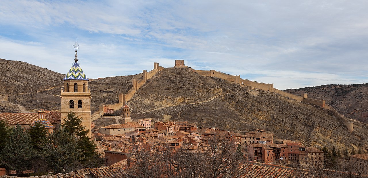Pueblos de España con impresionantes catedrales