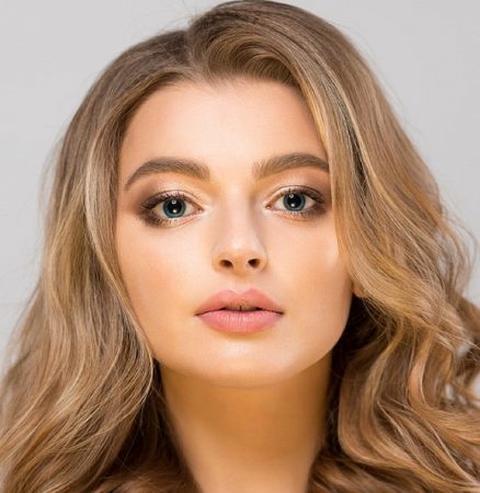 La tendencia del cabello rizado está en auge y Zara tiene productos especiales para su cuidado