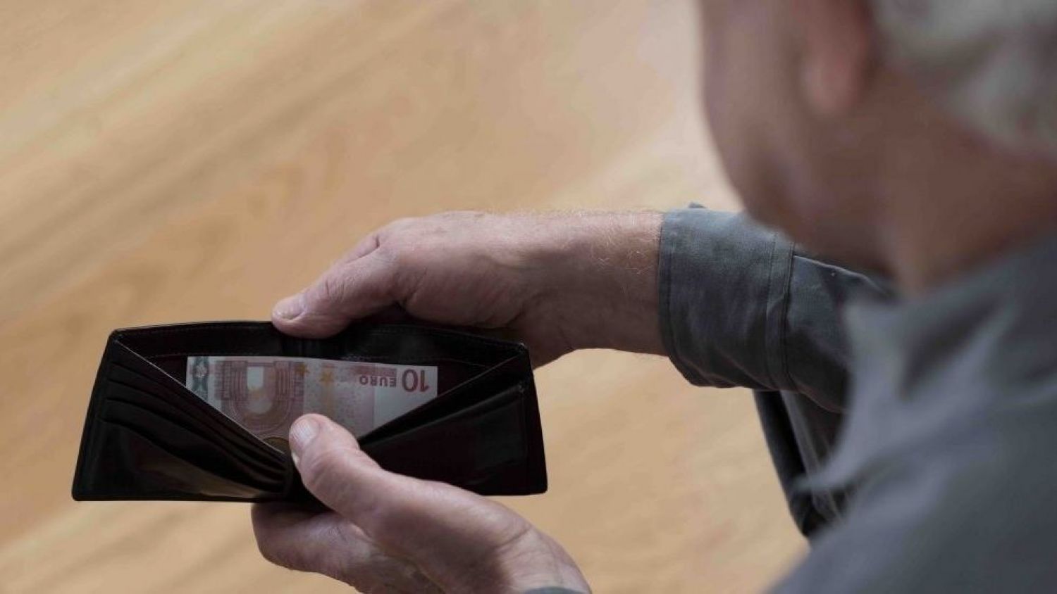 El Cermi reclama protección legal para las operaciones dinerarias en efectivo