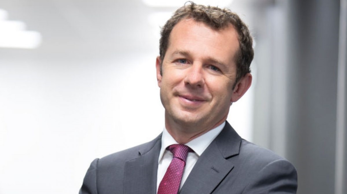 Juan Velayos busca en solitario lanzar la nueva cara del sector inmobiliario