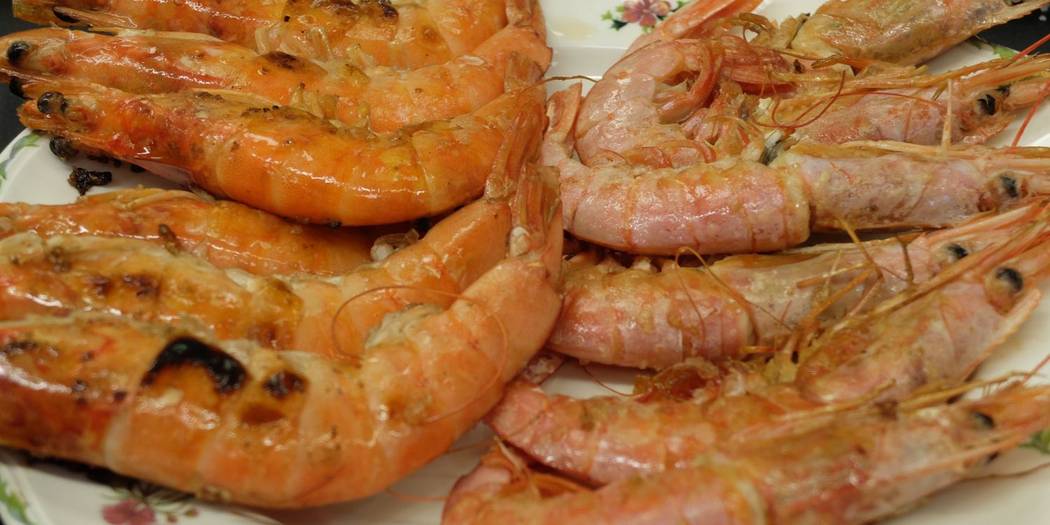 Reinventa los langostinos con estas recetas: al whisky, al curry, al ron…