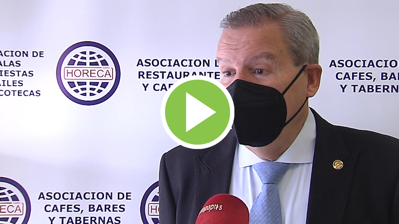 Hosteleros creen “hasta demandable” que cierren bares