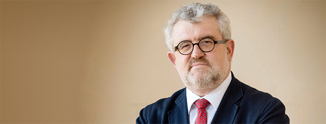 Las 50 personas más influyentes en España en el área de la cultura 6 Merca2.es https://static.merca2.es/wp-content/uploads/2021/01/Miguel-Falomir.jpg