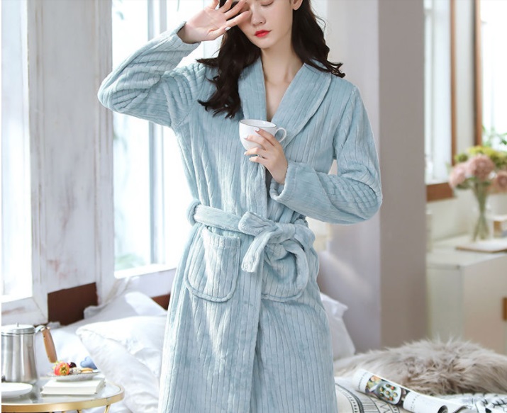 Aliexpress: 10 batas de casa muy entrañables y calentitas de menos de 15 euros 8 Merca2.es bata básica