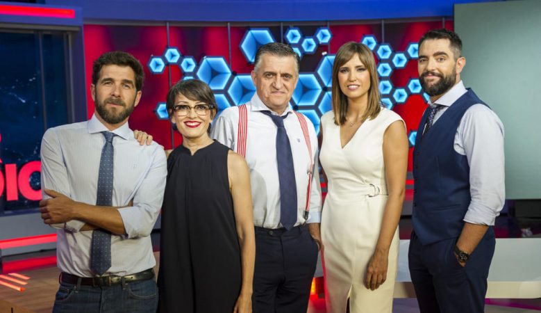 El Intermedio: ¿Qué se sabe de Thais Villas, la colaboradora de moda? 11 Merca2.es El Intermedio