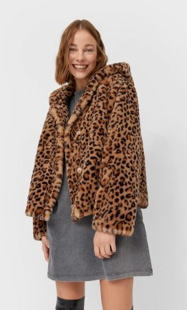 cazaadora pelo animal print