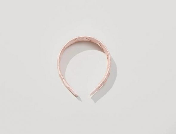 Zara: accesorios para darle un punto veraniego a tus looks 28 Merca2.es diadema trenzada