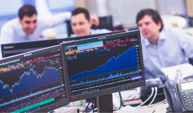 Encuesta de Gestores de BofA: las expectativas de crecimiento mejoran a medida que bajan los riesgos arancelarios 1 Merca2.es gestores de fondos