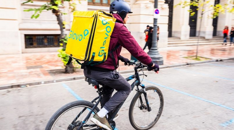 Glovo evita contratar a repartidores con la compra de Lola Market 1 Merca2.es glovo Merca2.es