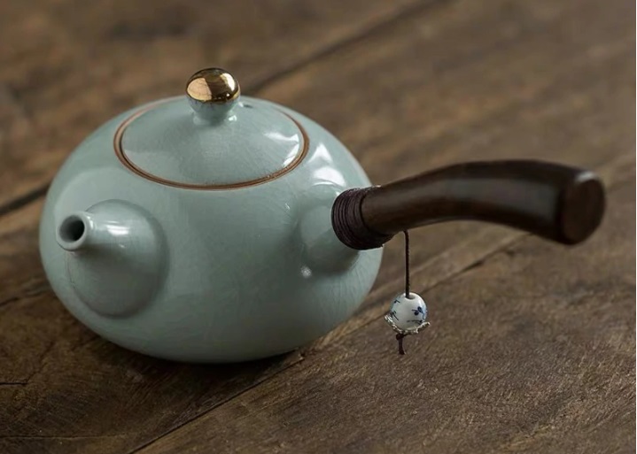 tetera de cerámica