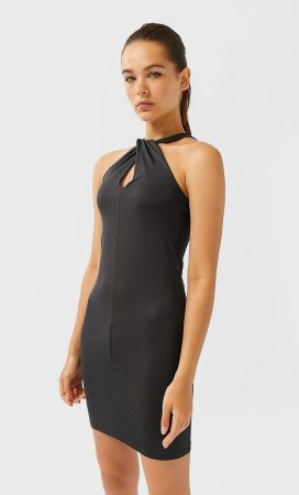 vestido nudo stradivarius