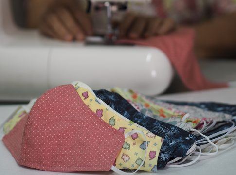 Esto es lo que dice la OMS de las mascarillas de tela Esto es lo que dice la OMS de las mascarillas de tela