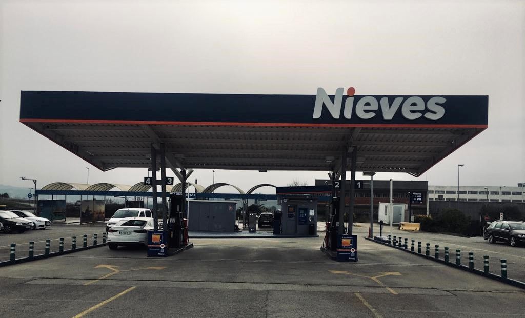 NIEVES Energía amplía su red de estaciones de servicio en Esparreguera (Barcelona)