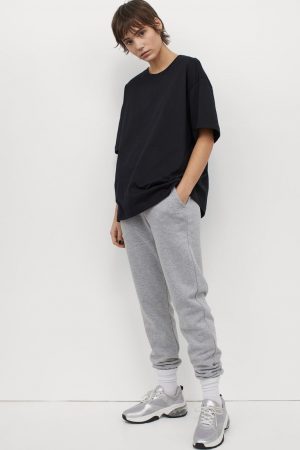 Ropa básica de H&M que te vas a querer poner siempre 46 Merca2.es Pantalón de chándal H&M