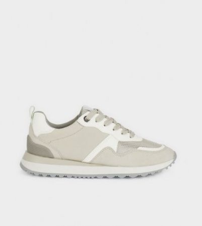 Parfois hace la competencia a Sketchers con estas zapatillas para pies anchos y en varios colores 70 Merca2.es Lo difícil será elegir solo un color