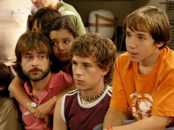 álvaro-cervantes-abuela-